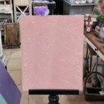 خلفية تصوير منتجات لوح أسمنت وردي معتق بخدوش بيضاء للحلويات