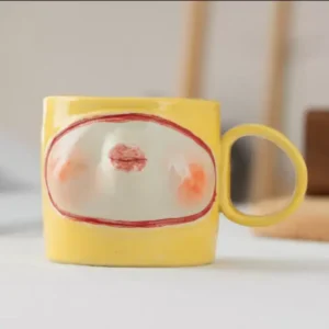 كوب قهوة سيراميك لون أصفر مشرق تصميم شفاه قبلة ثلاثي الأبعاد سعة 280 مل