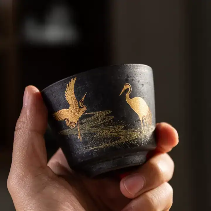 طقم أكواب قهوة بورسلين 4 قطع رسم طائر ذهبي سعة 150 مل في صندوق هدايا