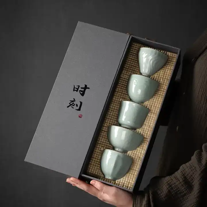 طقم أكواب قهوة بورسلين 5 قطع لون أخضر سيلادون في صندوق هدايا