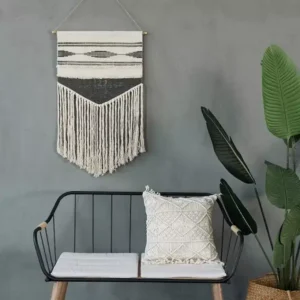 تعليقة مكرميه لتزين الجدار