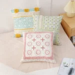 مجموعة خداديات بنقوش تراثية مطرزة يدوياً بألوان وردي وأخضر وأزرق باستيل لتزيين السرير والكنب بأسلوب شرقي مودرن