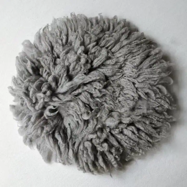 بساط فلوكاتي دائري من صوف الخروف الأسترالي الطبيعي متوفر بعشرة ألوان (أرجواني، أبيض، وردي، سماوي، زيتي، رمادي) لتصوير المواليد باحترافية