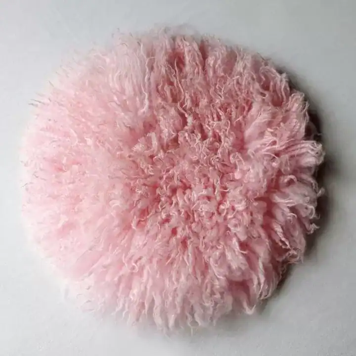 بساط فلوكاتي دائري من صوف الخروف الأسترالي الطبيعي بعدة ألوان (أرجواني، أبيض، وردي، بيج) لتصوير المواليد باحترافية