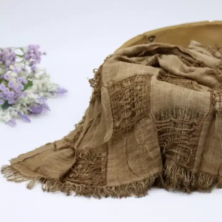 لفة قماش قطن وشيفون لتصوير المواليد لون بني جملي بنتوءات مربعة