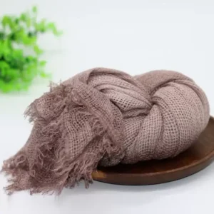 لفة قماش شاش قطن لتصوير المواليد لون وردي مغبر نيود حواف مشرشبة