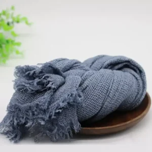 لفة قماش شاش قطن لتصوير المواليد لون أزرق مغبر حواف مشرشبة