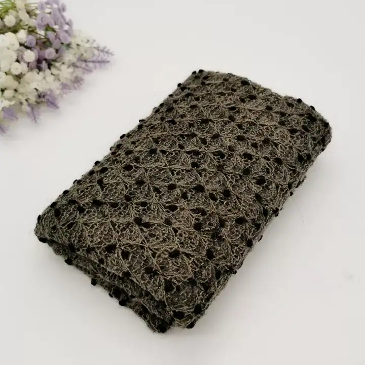 لفة قماش ستريتش لتصوير المواليد لون رمادي غامق فحمي بنقاط بارزة