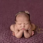 لفة قماش ستريتش لتصوير المواليد لون أزرق رمادي صدفي بنقاط صوفية بارزة