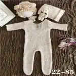 طقم ملابس تصوير مواليد صوف بيج كريمي مع قبعة بزهور ودبدوب