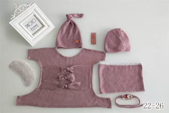 طقم ملابس تصوير مواليد 6 قطع لون وردي غامق قميص وقبعة ومخدة