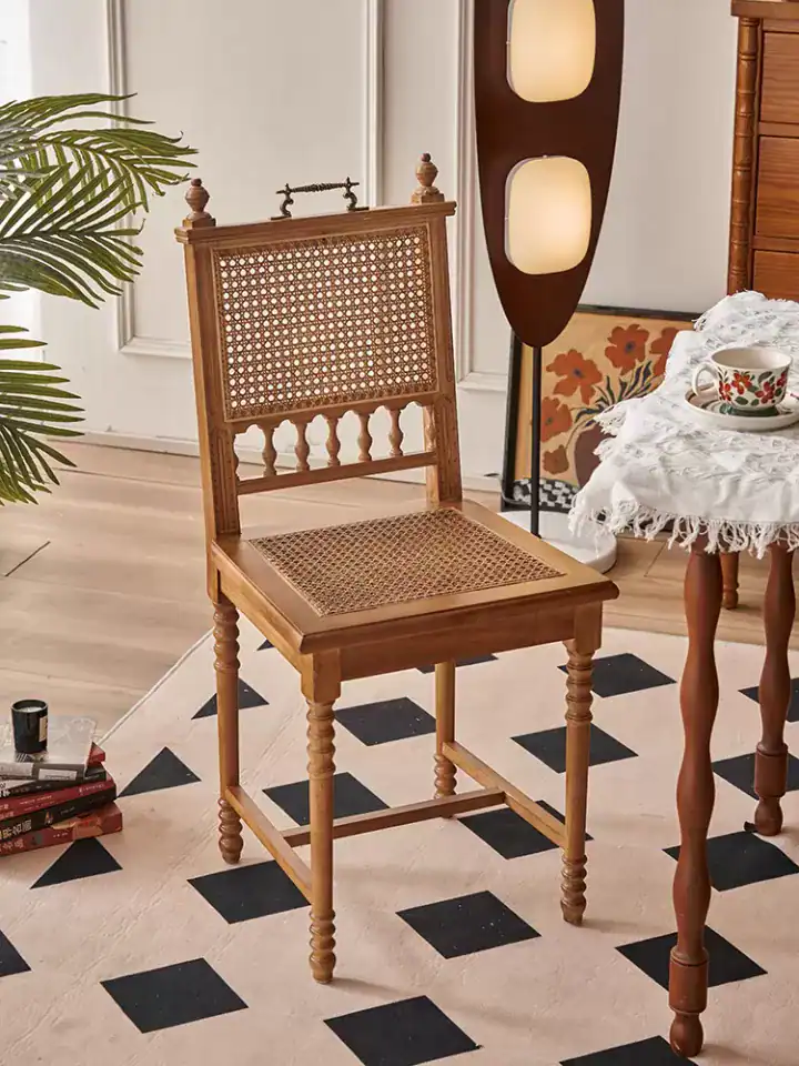 كرسي مفرد كلاسيك