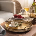 طقم صينية تقديم ذهبية دائرية معدن مشغول مقاسين