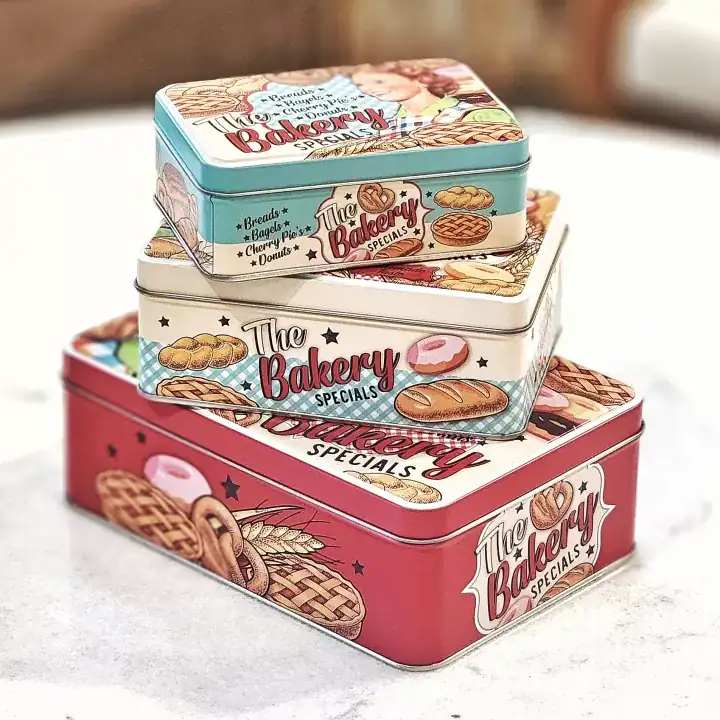 طقم علب كوكيز معدنية مستطيلة مكون من 3 قطع برسومات مخابز كلاسيكية وألوان باستيل لتخزين الحلويات