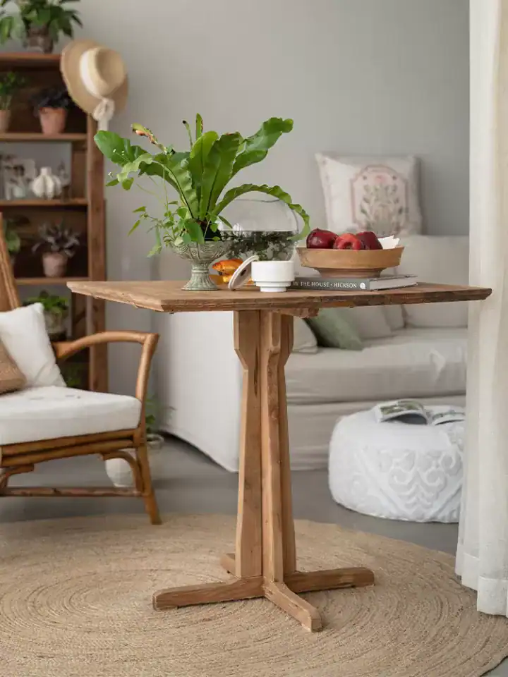 طاولة مربعة خشب صنوبر طبيعي قاعدة مركزية مقاس 80 سم