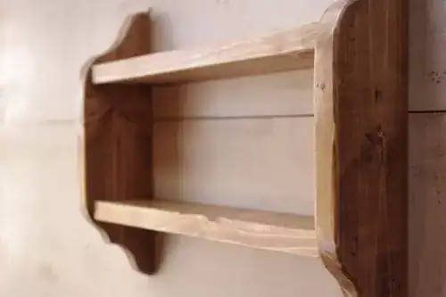 رف خشبي دورين تصميم ريفي للبهارات والتحف