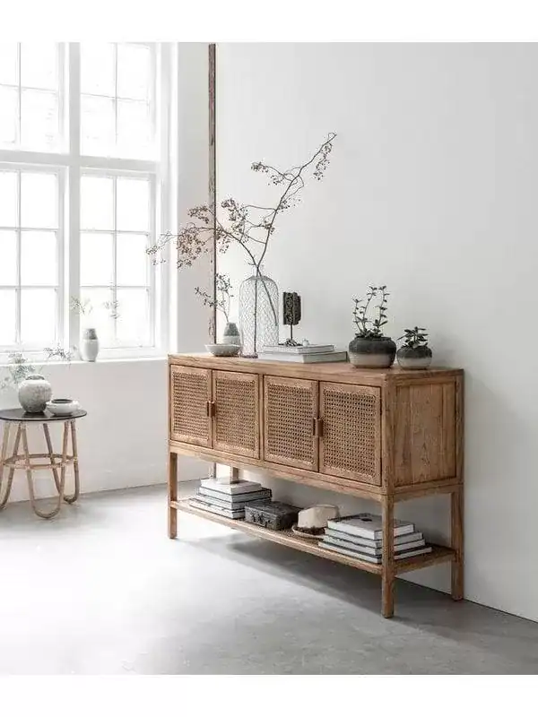 طاولة كونسول ريفي من خشب الصنوبر و الراتان الطبيعي