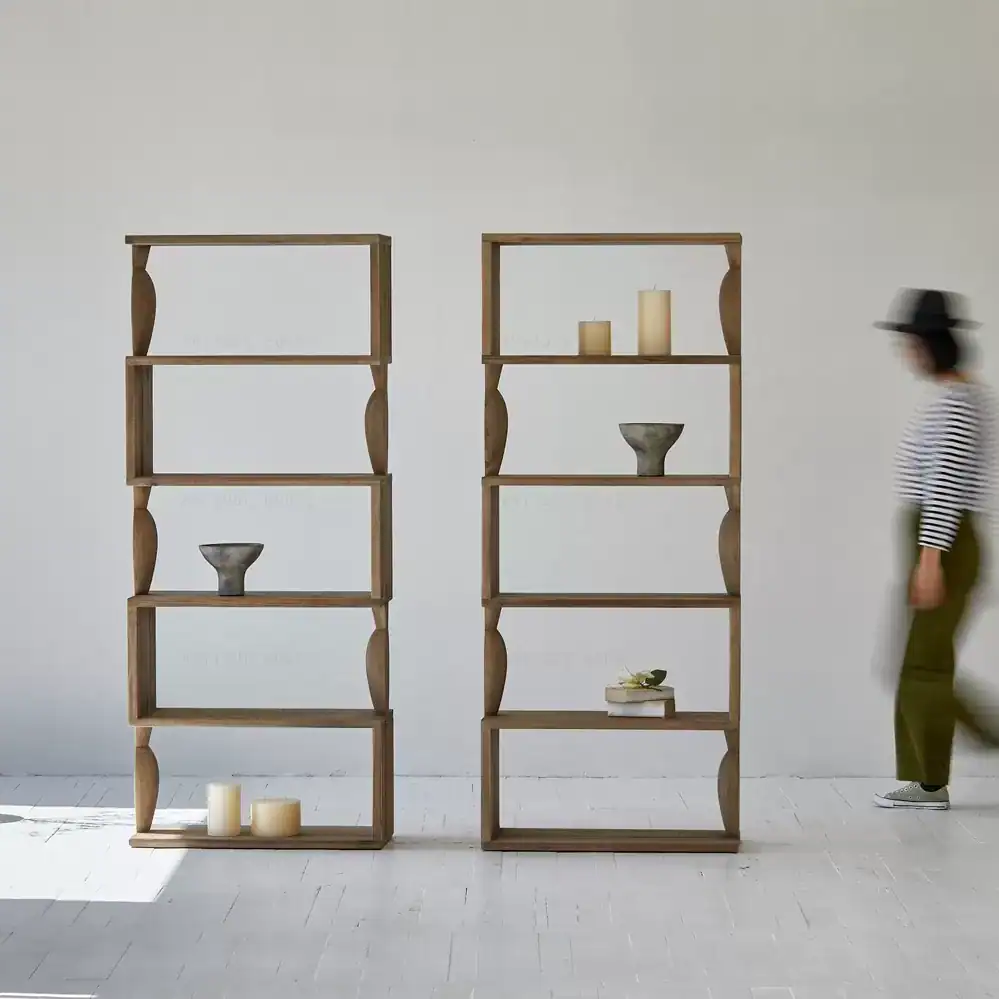 مكتبة كتب خشب أوك طبيعي أعمدة منحوتة 6 أرفف