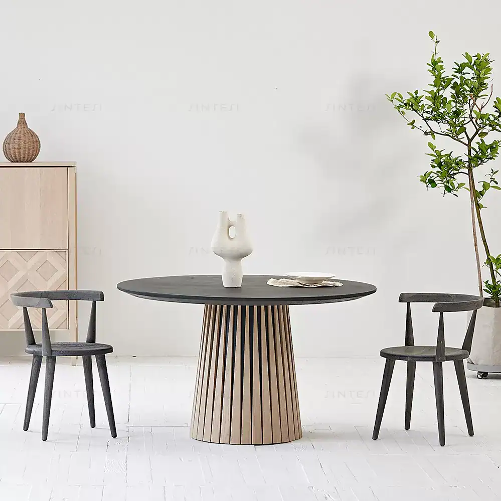 طاولة طعام دائرية سطح أسود وقاعدة خشب 130 سم