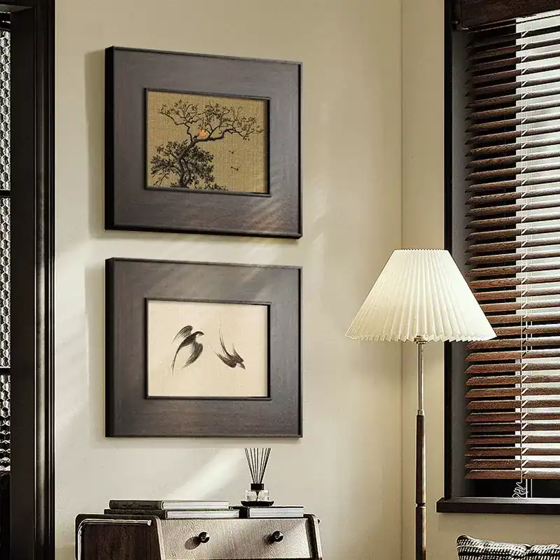 برواز لوحات فنية إطار خشب داكن بتصميم شرقي طيور ونباتات مقاس 45×35 سم ديكور جدران راقي