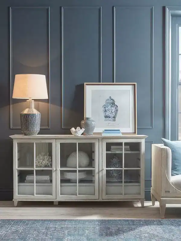 دولاب بوفيه أبيض ريفي 4 أبواب زجاجية وأدراج مخفية