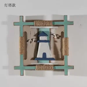إطار خشبي ديكوري مربع مقاس 25×25 سم مع منارة بحرية بارزة ونوارس وحبال خيش بتصميم ريفي فيروزي وأبيض
