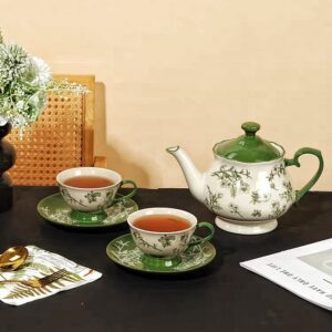 طقم ابريق شاي بورسلان انجليزي لون اخضر مورد بزهور بيضاء واغصان مع كوبين