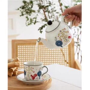 طقم شاي London Pottery ابيض مزخرف برسومات سنجاب واشجار مع كوبين وصحون