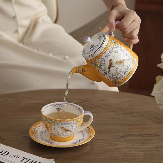 طقم شاي لندن بوتري لشخصين لون اصفر خردلي وتصميم عصافير كلاسيكي