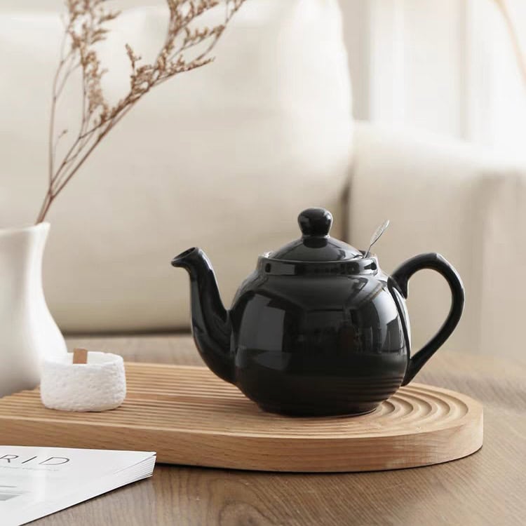 ابريق شاي مفرد ماركة London Pottery لون اسود ملكي لامع مع فلتر ستانلس ستيل