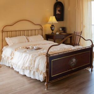 سرير نوم حديد مشغول طراز فرنسي فنتج لون برونزي مع لوح قدم خشبي مزخرف