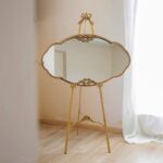 مرآة جدارية ذهبية تصميم سحابة مموج اطار معدني للمداخل والكونسول