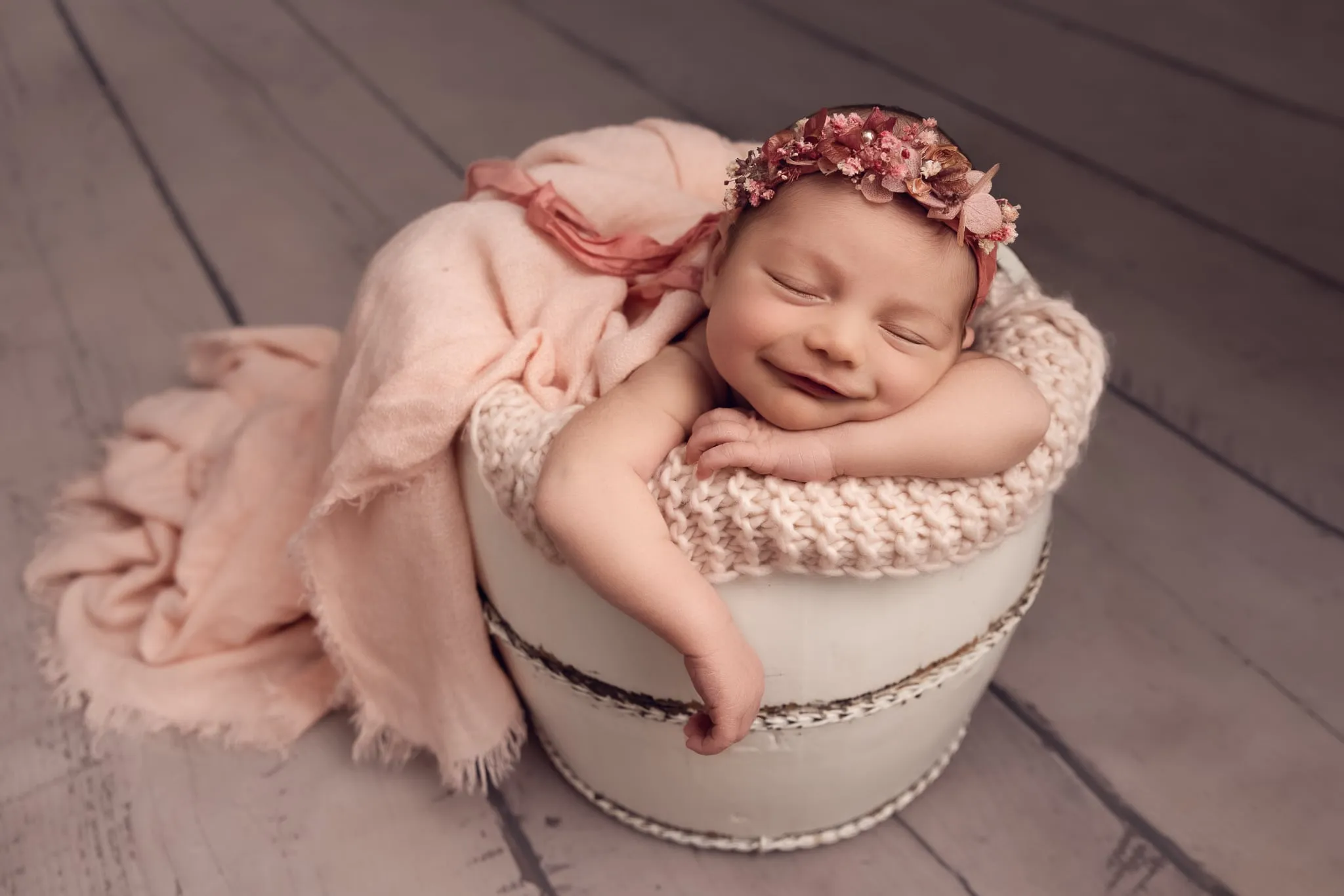 افكار لتزيين طاولة المولود الجديد